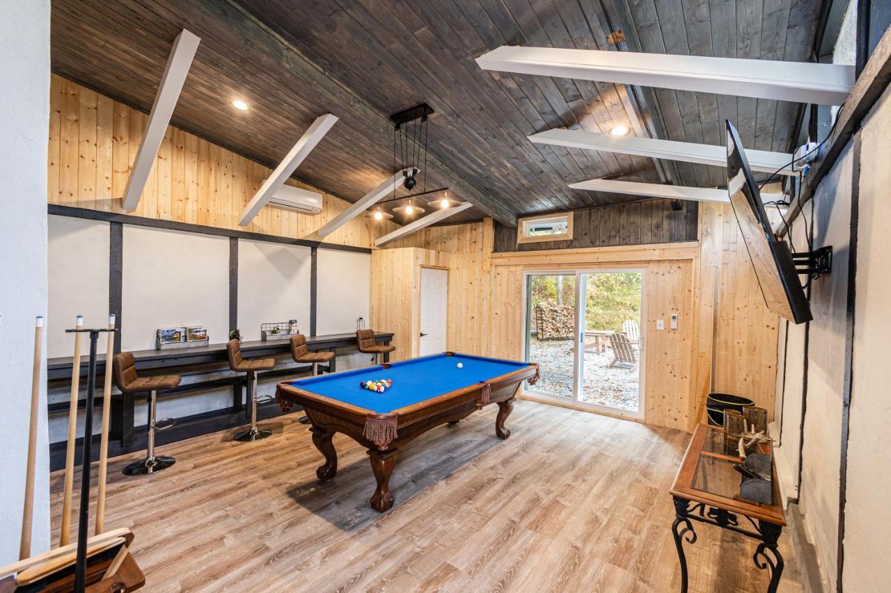 ברייסון סיטי Fun Cabin With Hot Tub, Pool Table & Fire Pit - Big Blue מראה חיצוני תמונה